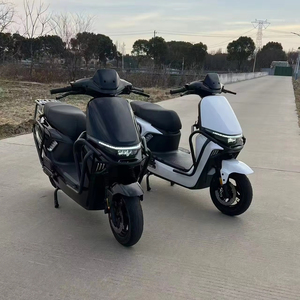 Motocicleta Urbana Vintage de 800W y 72V con Cuadro de Acero al Carbono de 3 Velocidades, Motor en el Buje Trasero, Batería de Litio y Sensor Digital - Product Image 3
