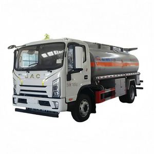 Vente Flash : Camion-citerne JAC de haute qualité 8 m³ 4x2 pour le transport de carburant/huile - Product Image 3