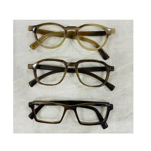 Fabricante y proveedores de alta calidad Marcos de cuerno de búfalo Anteojos ópticos Anteojos de la mejor calidad Cuernos de buey Clásico con estilo - Product Image 3
