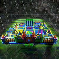 Château gonflable géant commercial pour intérieur/extérieur, aire de jeux, parc d'attractions
