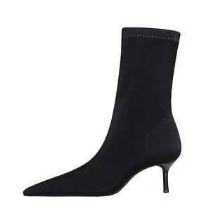 Nouvelles Bottes Chaussettes à Talons Bas Pointus Extensibles Printemps-Automne 2025 pour Femmes - Product Image 1