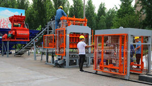 QT5-15 гидравлическая автоматическая машина для производства кирпича, цена, машина для производства бетонных полых блоков - Product Image 5