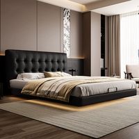 Meubles de chambre à coucher en bois de luxe moderne, lits rembourrés doux, lit double king-size rembourré avec matelas suspendu avec éclairage design