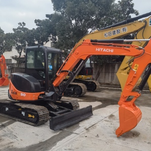 Excavatrice d'occasion 5 tonnes d'origine japonaise Hitachi ZX50U ZAXIS 50 Mini-excavatrice multifonctionnelle modèle 2022 Moteur Yanmar - Product Image 3
