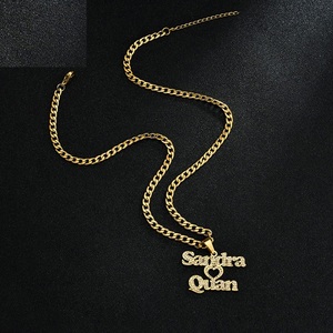 Chaîne en acier inoxydable plaqué or 18 carats Pendentif avec nom et lettre Collier Bijoux Cadeaux Nom empilé personnalisé Collier avec diamants - Product Image 5