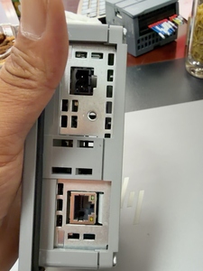 ซีรีส์ดั้งเดิม 6AV6647-0AA11-3AX0/6AV6647-0AA11-3AX1/6AV6647-0AB11-3AX0/6AV6647-0AB11-3AX1 SIMATIC HMI หน้าจอสัมผัส - Product Image 1