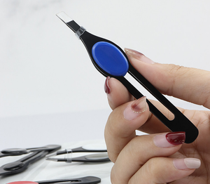 Pinzas inclinadas de acero inoxidable de gran oferta para pinzas de depilación de cejas - Product Image 4