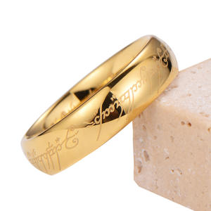 Anillo Mágico Clásico de Tungsteno Chapado en Oro para Hombre con Letras Grabadas, Estilo Dominante de El <span class=keywords><strong>Señor</strong></span> de los <span class=keywords><strong>Anillos</strong></span>, Unisex, para Boda y Aniversario - Product Image 2
