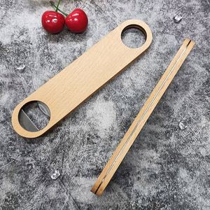 Abridor de Botellas de Madera con Logotipo Personalizado, Ecológico, de Madera de Haya, con Orificio para el Dedo - Product Image 3