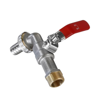 Produit en stock Poignée en fer nickelé robuste Robinet de robinet en laiton Bibcock pour jardin extérieur