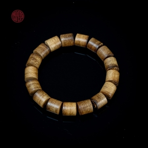 กำไลข้อมือไม้กฤษณาลูทอง ขนาด 10 มม. ประเภทที่ 1 ไม้กฤษณาธรรมชาติ พรีเมียม กลิ่นหอม หรูหรา - Product Image 2