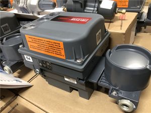 Posicionador de Válvula Eléctrico Fisher DVC6200 y Actuador de Válvula 657, Nuevas Piezas de Válvula de Hierro Fundido - Product Image 4