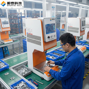 Máquina <span class=keywords><strong>Remachadora</strong></span> Servo Eficiente y de Ahorro Energético con Almacenamiento Inteligente de Procesos <span class=keywords><strong>para</strong></span> Remachado de <span class=keywords><strong>Terminales</strong></span> Eléctricos a Granel - Product Image 2