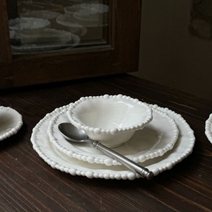 Tasses et soucoupes en céramique à perles irrégulières de style français, vente en gros, services de table – Bols, tasses et assiettes à dessert en céramique - Product Image 4