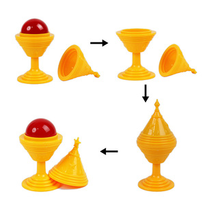 Taza Mágica Sol y Luna, Accesorio de Magia, Amarilla, Tamaño Grande, para Trucos de Magia - Product Image 1