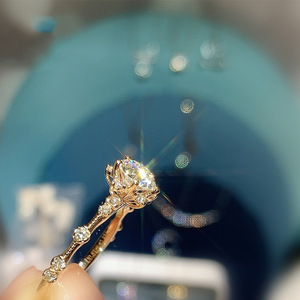 <span class=keywords><strong>Anello</strong></span> Aperto Regolabile in Acciaio Inossidabile con Diamante Scintillante, <span class=keywords><strong>Anello</strong></span> a Fiocco di Neve con Zircone Simulato da <span class=keywords><strong>1</strong></span> <span class=keywords><strong>Carato</strong></span> a Sei Punte - Product Image 3