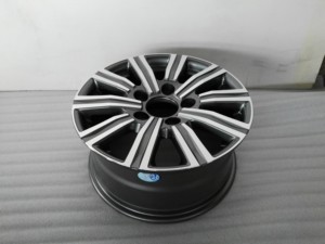 Nouvelles jantes multi-branches en alliage d'aluminium gris moulé lisse de 18*8,5 pouces pour <span class=keywords><strong>LX</strong></span> avec garantie de 3 ans - Product Image 6