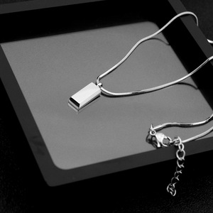 Hot Selling Minimalist Exquisite <b>Titanium</b> Steel Square Brick Pendant Necklace Personalized Unisex's Necklaces Fashion Jewelry - Product Image 5