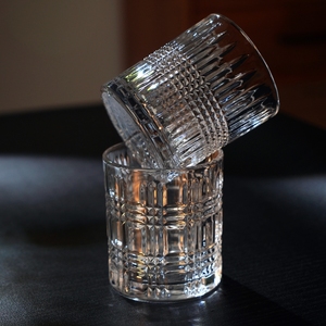 แก้วทัมเบลอร์วิสกี้แบบวางซ้อนกันได้-ออกแบบให้ประหยัดพื้นที่สำหรับบาร์สั่งซื้อจำนวนมาก - Product Image 1