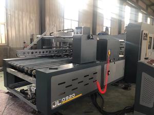 Nouvelle machine plieuse-colleuse automatique de type complet pour l'impression, le rainurage et la découpe de cartons dans les usines de fabrication - Product Image 4