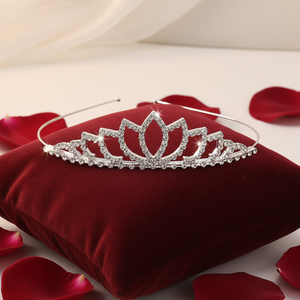 Tiara de Aleación Coreana Chapada en Oro con Cristales de Estrás, Corona para Novia, Cumpleaños, Actuaciones - Product Image 6