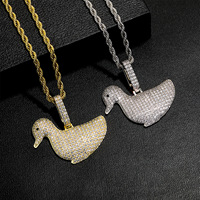 Collier tendance pour homme avec pendentif animal canard de dessin animé, entièrement pavé de zircons, style streetwear, vente en gros
