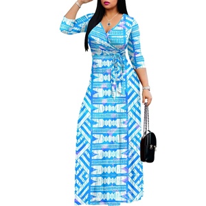 Elegante Vestido Maxi Azul Claro Estampado para Mujer, Casual, de Verano, para Fiesta, Talla Grande, Sexy, con Cuello en V, Manga 3/4, con Bolsillos - Product Image 1