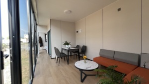<span class=keywords><strong>Maison</strong></span> préfabriquée en conteneur Cymdin Apple Cabin, petite <span class=keywords><strong>maison</strong></span> moderne pour usage hôtelier, <span class=keywords><strong>construction</strong></span> en panneaux sandwich - Product Image 4