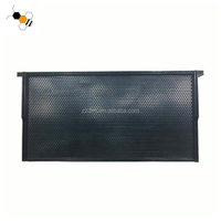 Imkerei-Ausrüstung Kunststoff-Grundplatten und Kunststoff-Bienenstockrahmen Neu Multi-sweet FR-7 für Langstroth-Bienenstöcke