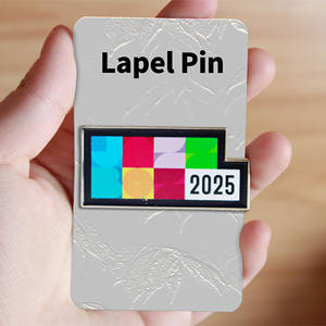 Insignias Personalizadas de Fábrica con Más de 18 Años de Experiencia, Insignias Profesionales de Esmalte Suave, Tarjeta de Papel, Metal Chapado en Oro, Artesanías de Metal, Pin de Esmalte - Product Image 1