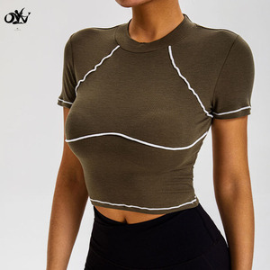 T-shirt da donna slim fit con cuciture <span class=keywords><strong>a</strong></span> contrasto, taglio corto, abbigliamento sportivo all'ingrosso, t-shirt da donna <span class=keywords><strong>a</strong></span> manica corta - Product Image 4