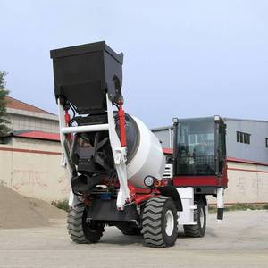 Nouvelle conception de bétonnière mobile auto-chargeante, <span class=keywords><strong>camion</strong></span> bétonnière auto-chargeant 2m3 - Product Image 1