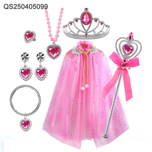 QS vente chaude filles <span class=keywords><strong>princesse</strong></span> bijoux mode déguisement ensemble jouets filles colorées jeu <span class=keywords><strong>de</strong></span> rôle effectuer portant cape jouets - Product Image 3