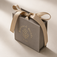 Boîtes cadeaux rigides de luxe personnalisées avec emballage en soie pour maquillage, perruques, oud et attar