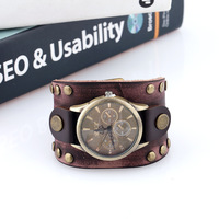Jam Tangan Kulit Sapi Pria Bergaya Eropa dan Amerika, Grand dan Retro, Gaya Punk dengan Tali Kulit Lebar