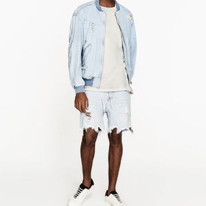 Nuevos Pantalones Cortos Bermuda Azul Claro para Hombre, con Agujeros y Bordes Desgastados, Estilo Jeans - Product Image 2