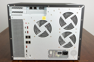 Servidor NAS QNAP TVS-H1688X Tower 16, Servidor de Red de Gran Capacidad con Seis Núcleos - Product Image 5