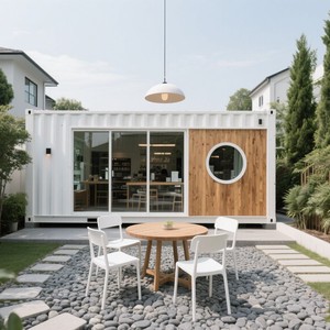 Casa Contenedor de Diseño Rectangular Minimalista para Uso como Kiosco o Tienda - Product Image 1