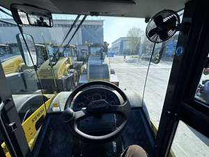 Rouleau compacteur vibrant à tambour unique mécanique XCMG XS203J de 20 tonnes d'occasion à bas prix à vendre - Product Image 6