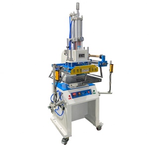 Machine à estamper pneumatique 618-M2 pour dorure à chaud et gaufrage sur cuir - Product Image 1