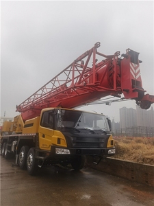 Grúa para Camiones STC500E de 247kW con Velocidad de Desplazamiento de 90km/h para Tareas de Elevación Versátiles - Product Image 4
