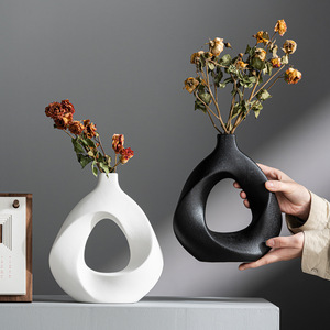 Nouveau vase en forme de triangle, vase à <span class=keywords><strong>fleurs</strong></span> de haute qualité pour TEMU, décorations de bureau transfrontalières, vente en gros - Product Image 2