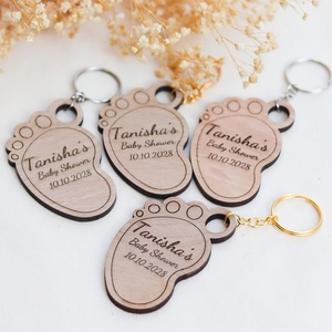 Llaveros de madera <span class=keywords><strong>personalizados</strong></span>, recuerdos de cumpleaños <span class=keywords><strong>para</strong></span> invitados, regalos de agradecimiento al por mayor, regalos rústicos <span class=keywords><strong>para</strong></span> fiestas, regalos <span class=keywords><strong>para</strong></span> bebés (niña o niño), pelele de bienvenida <span class=keywords><strong>para</strong></span> bebé - Product Image 2