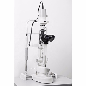 Lámpara de Hendidura Digital Oftálmica para Oftalmólogos con Tonómetro y Mesa de Instrumentos - Product Image 1