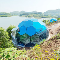 Tente Dôme en Verre, Hébergement de Luxe, Écotourisme, Immersion dans la Nature, Tente de Luxe, Vues Panoramiques, Tente Dôme Géodésique Écologique