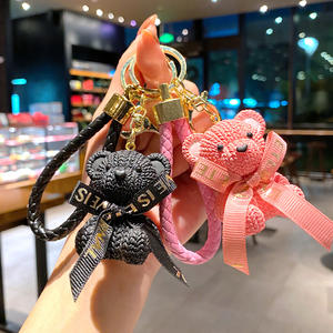 Porte-clés Ours Kawaii Tendance avec Nœud Mignon en Résine, Breloque pour Sac à Dos, Pendentif en Plastique, Cadeau Décoratif - Product Image 3
