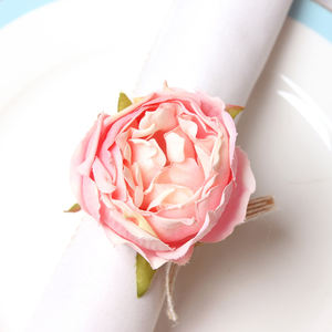 ห่วงรัดผ้าเช็ดปากลายดอกกุหลาบสีชมพูหวานใหม่สำหรับตกแต่งโต๊ะอาหารค่ำในวันวาเลนไทน์ - Product Image 1