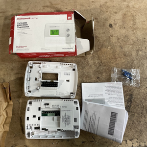 Th3110d1008 <span class=keywords><strong>Pro</strong></span> Termostato Digitale Non Programmabile Senza Batteria 1pz Nuovo Originale Spot PLC - Product Image 1