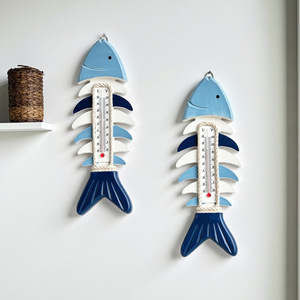 Thermomètre en bois bleu et blanc en forme d'arête de poisson, décoration murale de style méditerranéen pour la maison - Product Image 2