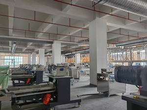 Su Master PMMA-ABS 228hg-1 hợp chất màu đen có độ bóng cao với bề mặt tuyệt vời cân bằng độ dẻo dai và tính chất đúc - Product Image 5